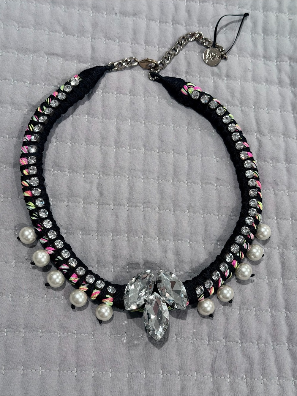 Sparkly Rhinestone & Pearl Statement Necklace |Crystal Bib Collar | Glam Fashion